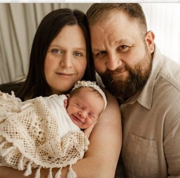 Meet your Posher, Tina - Picture 1 of 1